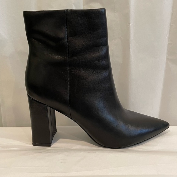 Marc Fisher Glorify black booties size 8 - Picture 5 of 11